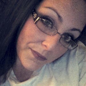 Meet your Posher, Claire